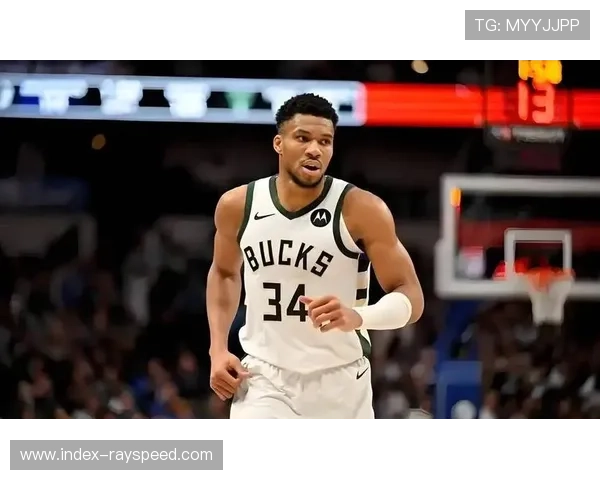 阿德托昆博31.2分雄鹿支柱，缺阵期间球队挣扎